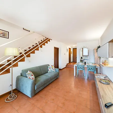 Garda Country Club By Whale Homes * Polpenazze del Garda